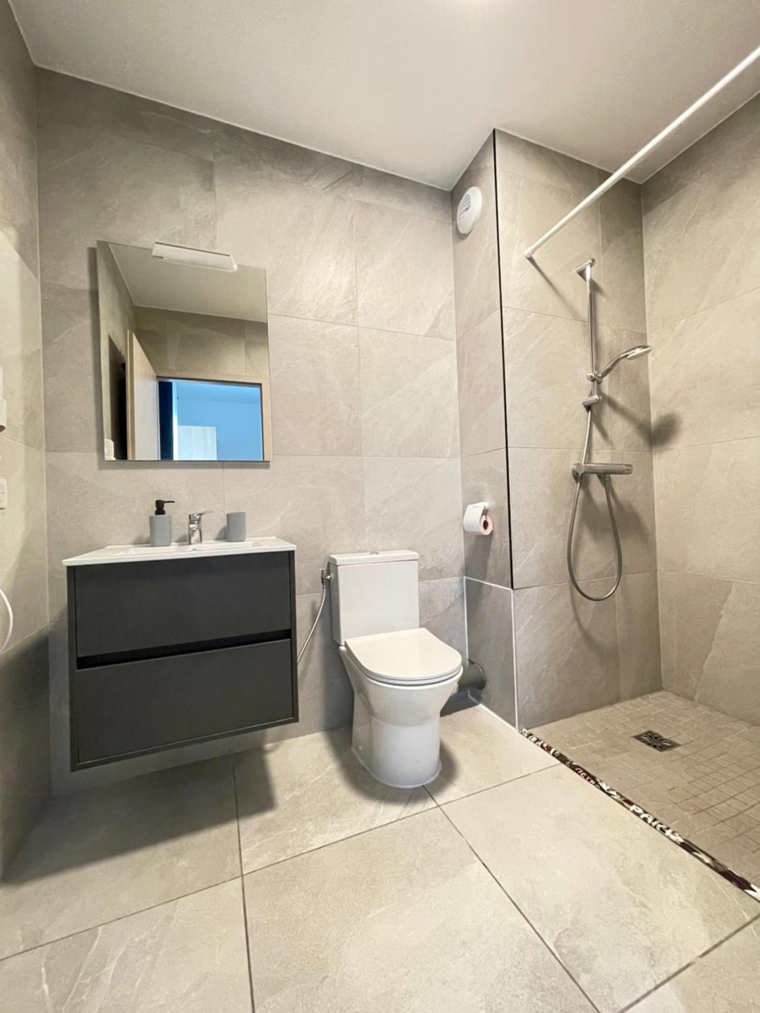 Cozy Compact Studio France Saint-Louis  Ngoại thất bức ảnh